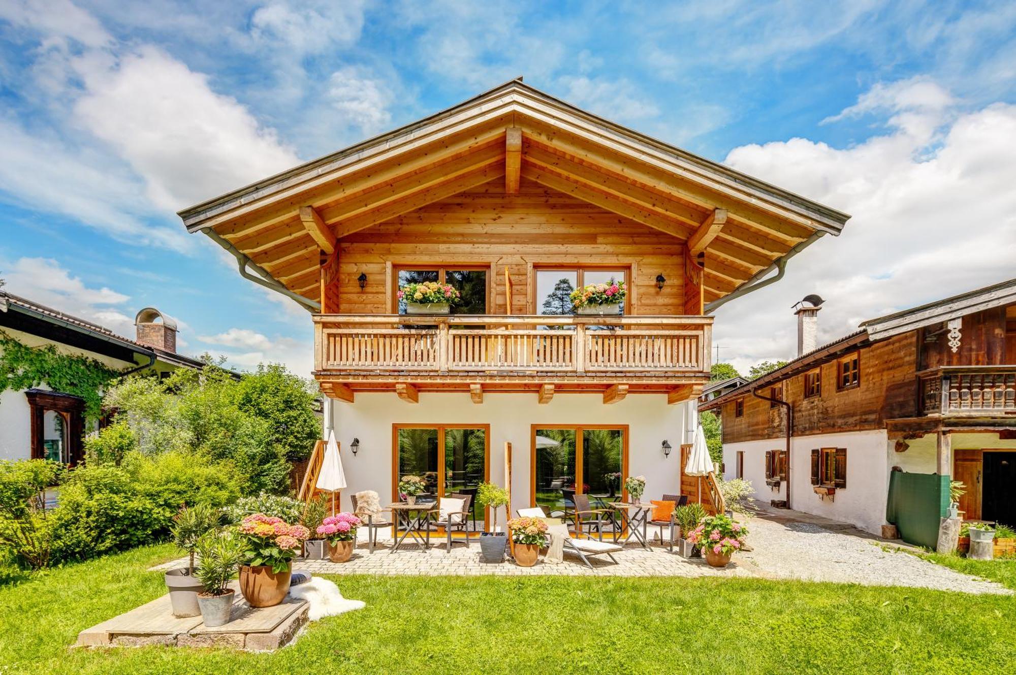 Landhaus Trinis - Gaestezimmer - Bad - Bett - Kleine Kaffee - Tee-Theke Mit Kuehlschrank - Parkplatz Rottach-Egern Exterior foto