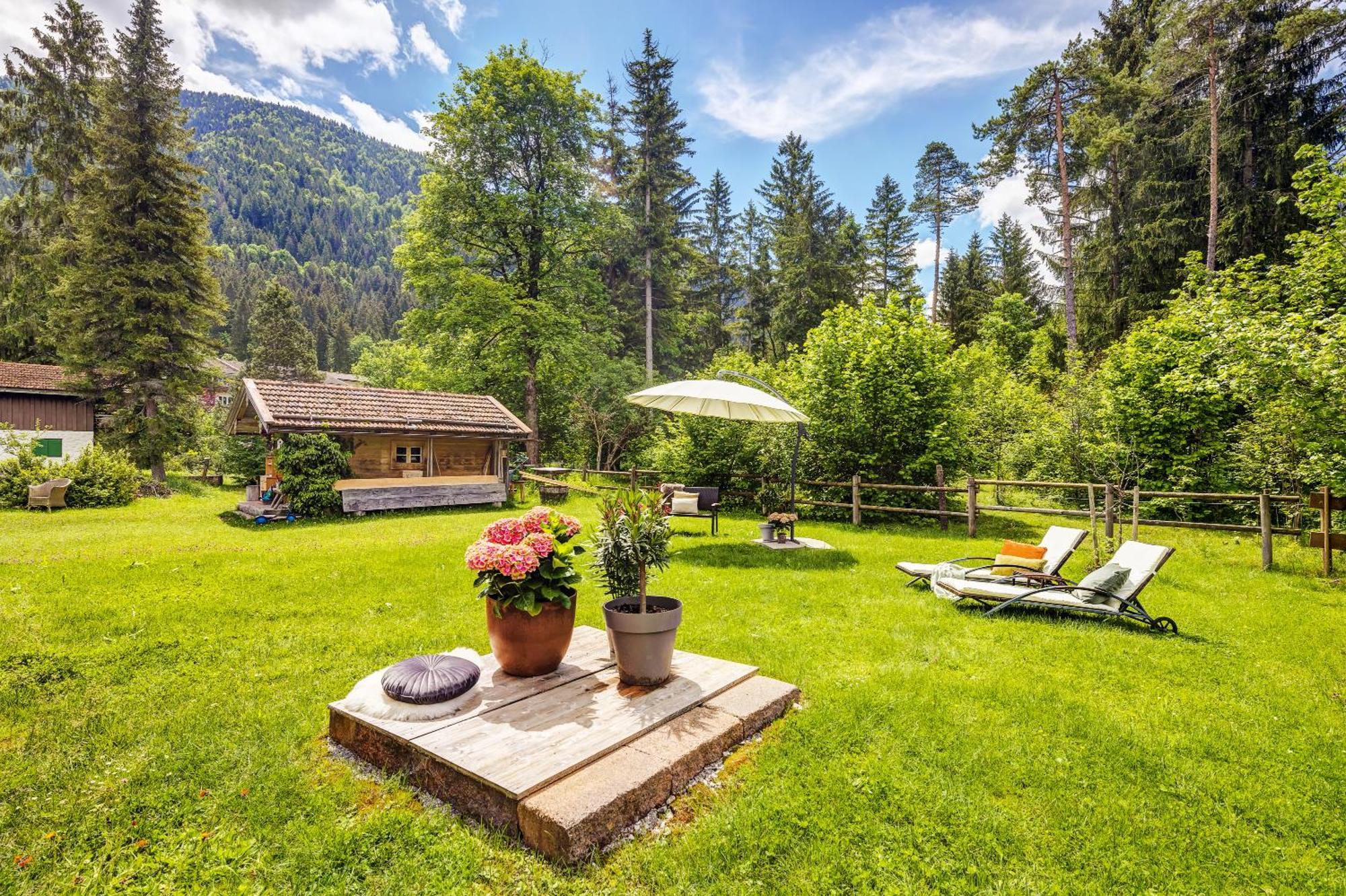 Landhaus Trinis - Gaestezimmer - Bad - Bett - Kleine Kaffee - Tee-Theke Mit Kuehlschrank - Parkplatz Rottach-Egern Exterior foto