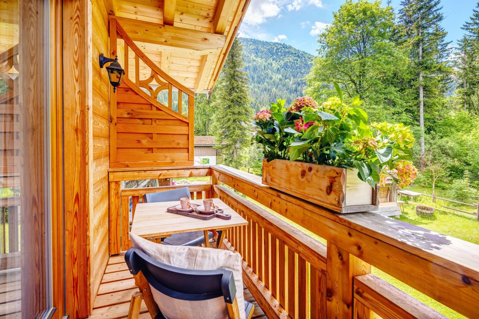 Landhaus Trinis - Kleine Kaffee Tee Theke Mit Kuehlschrank - Parkplatz Rottach-Egern Exterior foto