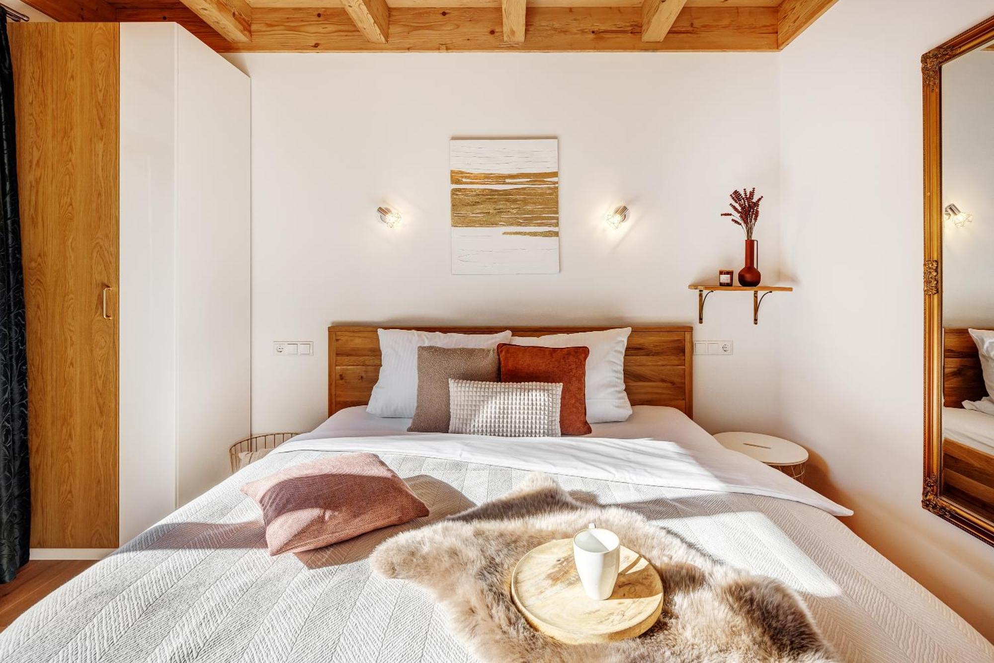 Landhaus Trinis - Gaestezimmer - Bad - Bett - Kleine Kaffee - Tee-Theke Mit Kuehlschrank - Parkplatz Rottach-Egern Exterior foto